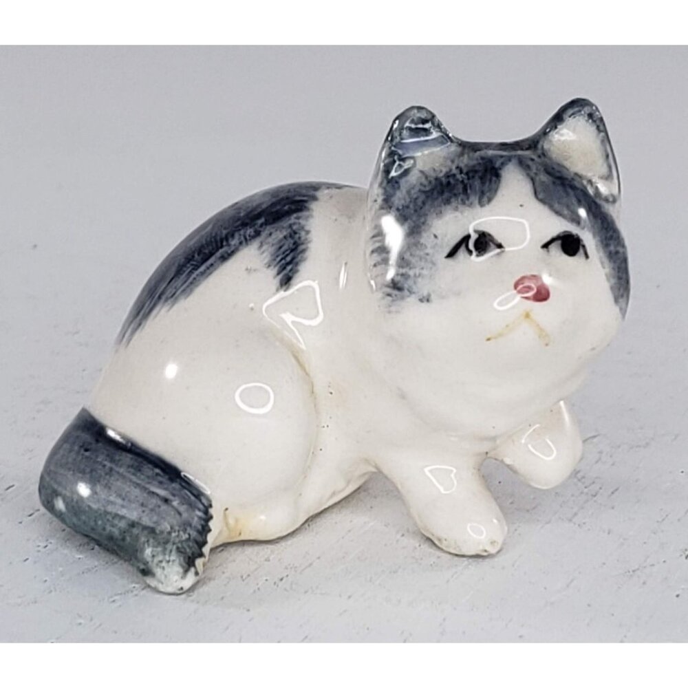 Blue White Cat Miniature Figurine Paw Up Maine Coon